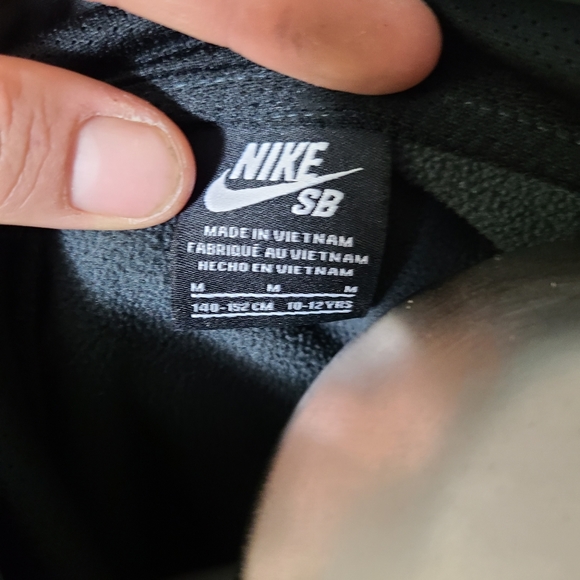 Nike Hoodie - Picture 3 of 5